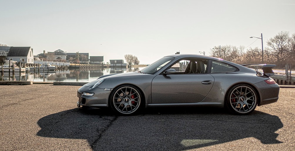 Porsche 997 on bbs ch-r