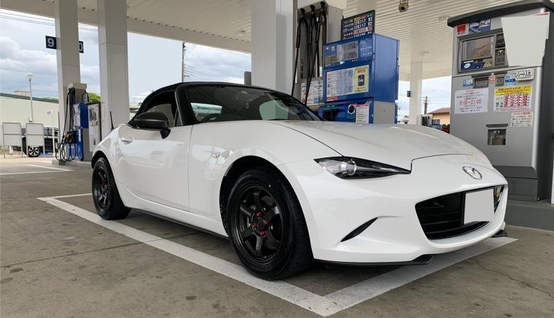 miata mx-5 with te37 wheels