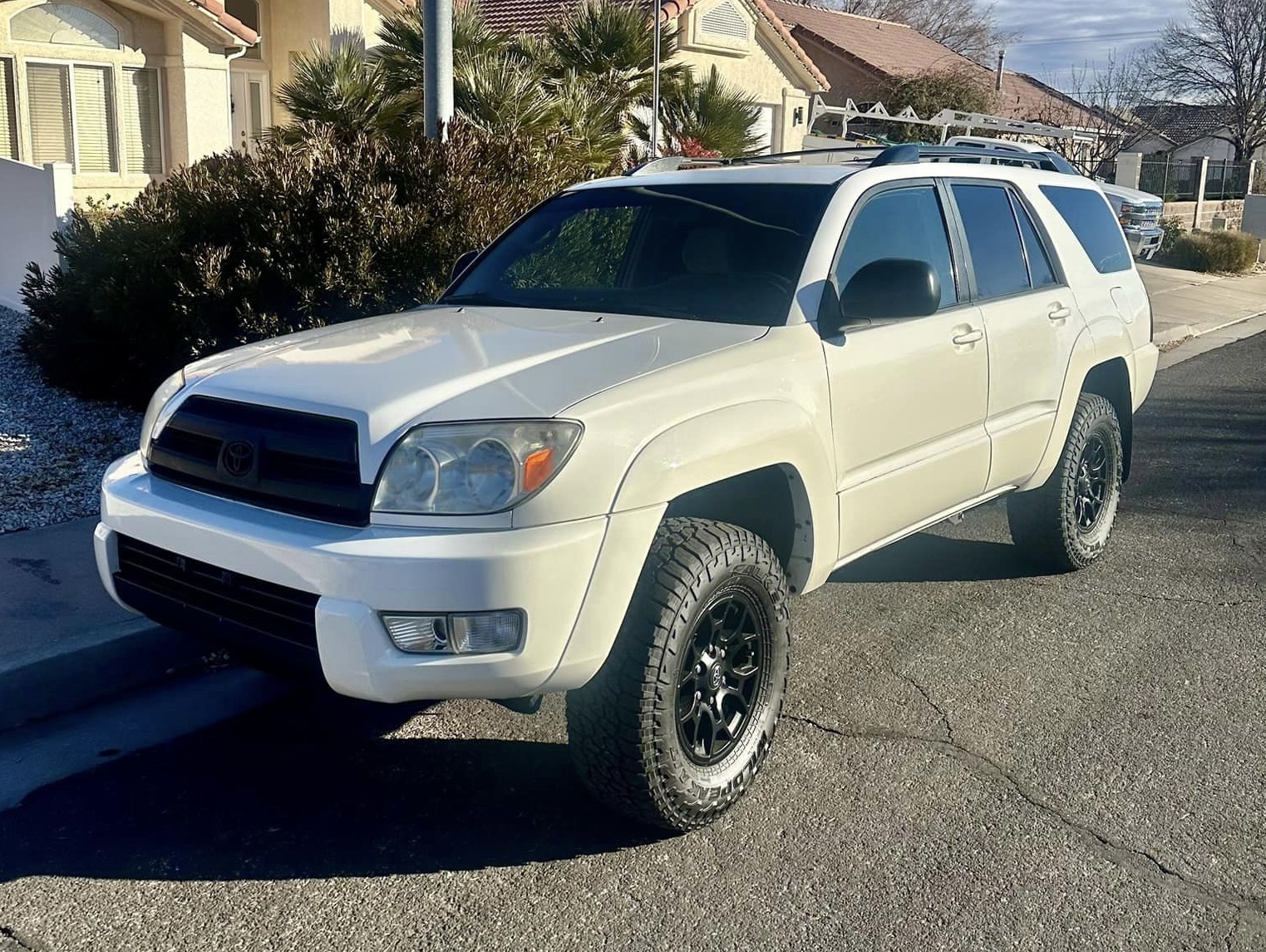 Toyota 4Runner with aftermarket wheels