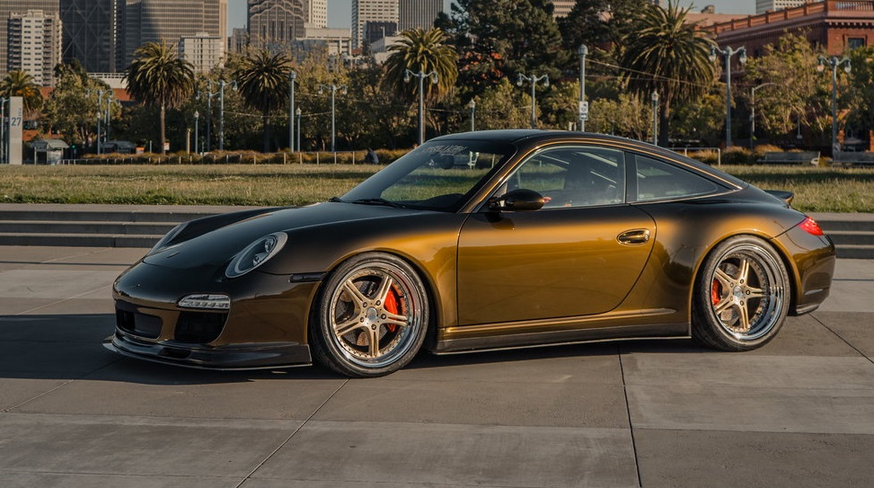 Porsche carrera 4s on SSR GT3 wheels