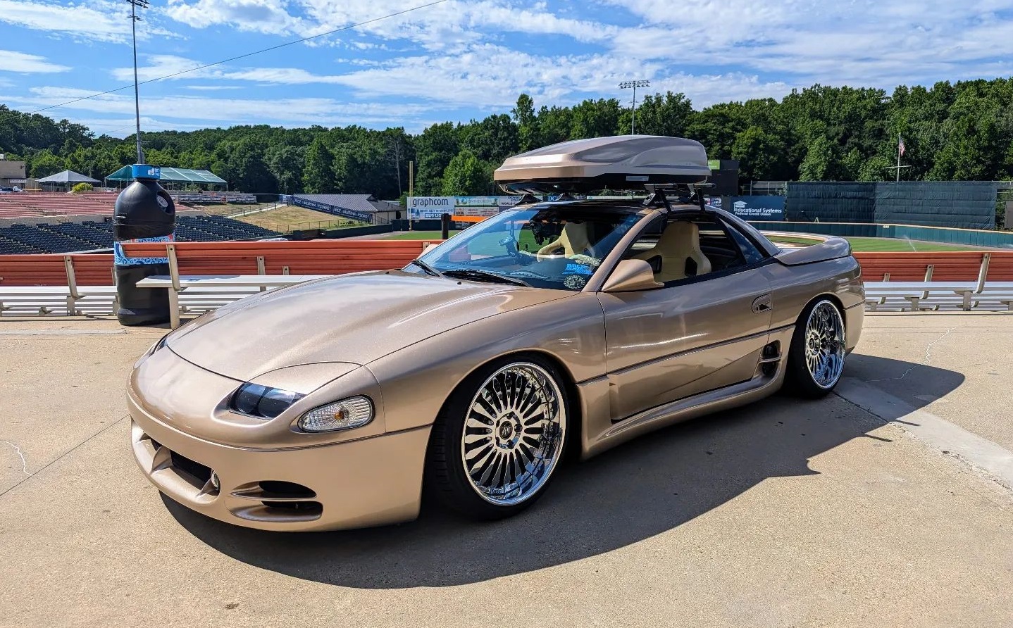 3000gt spyder on air suspension