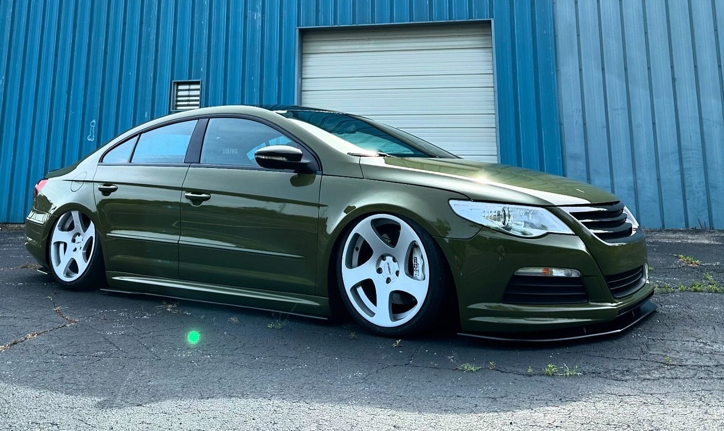 vw stanced on rotiform nue wheels